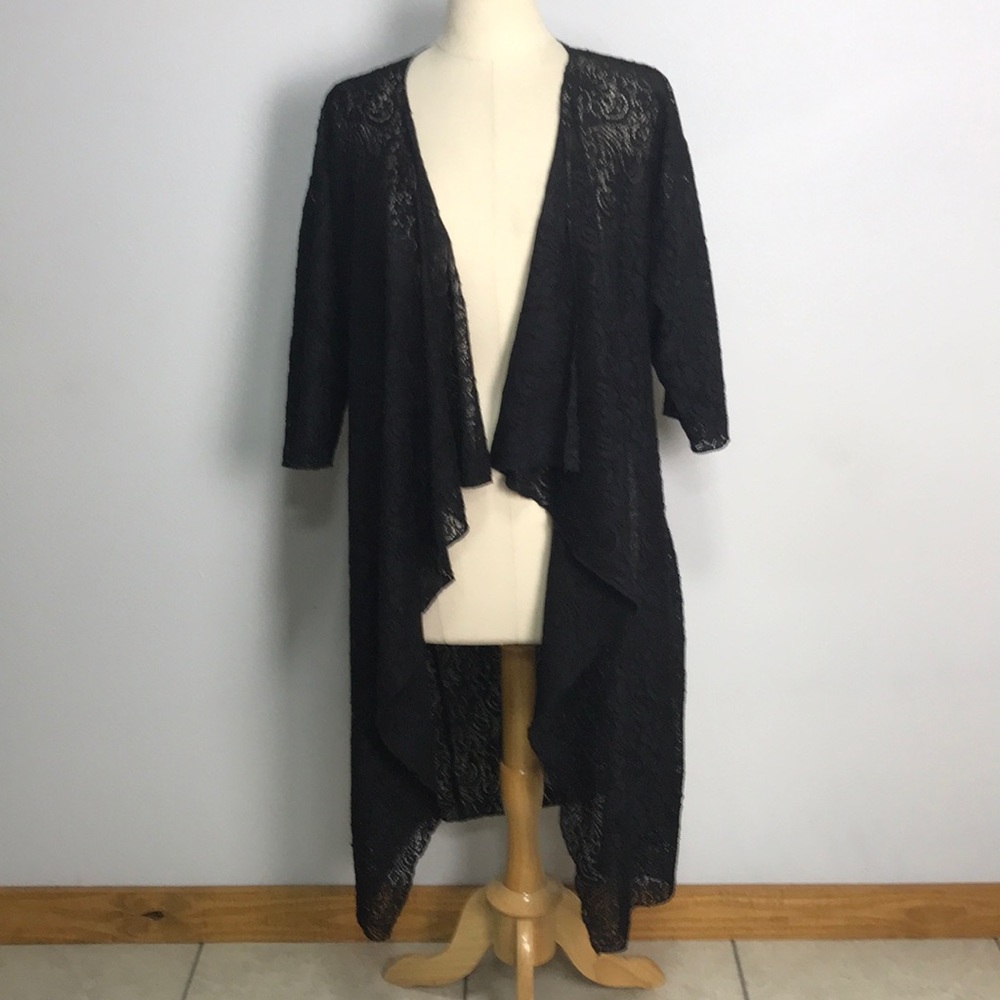 LAST CALL LuLaRoe black lace cardigan kimono jacket Medium layering NFR boho EUC